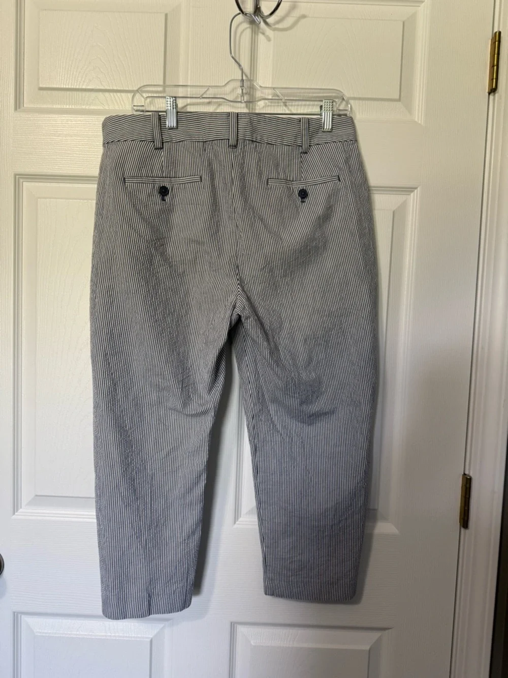 Talbot’s 100% Cotton Cropped Blue and White Striped Seersucker Curvy Pants- 12 - Picture 4 of 6